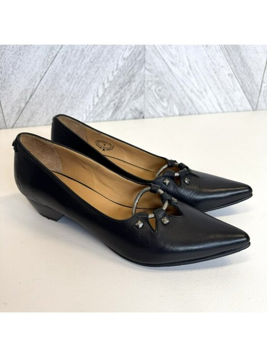 John Fluevog Shoes - John Fluevog Truth Makena Key Ring Pump Black Shoes Womens Size 7 Low Heel